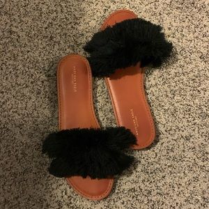 American Eagle fluffy sandals / mules